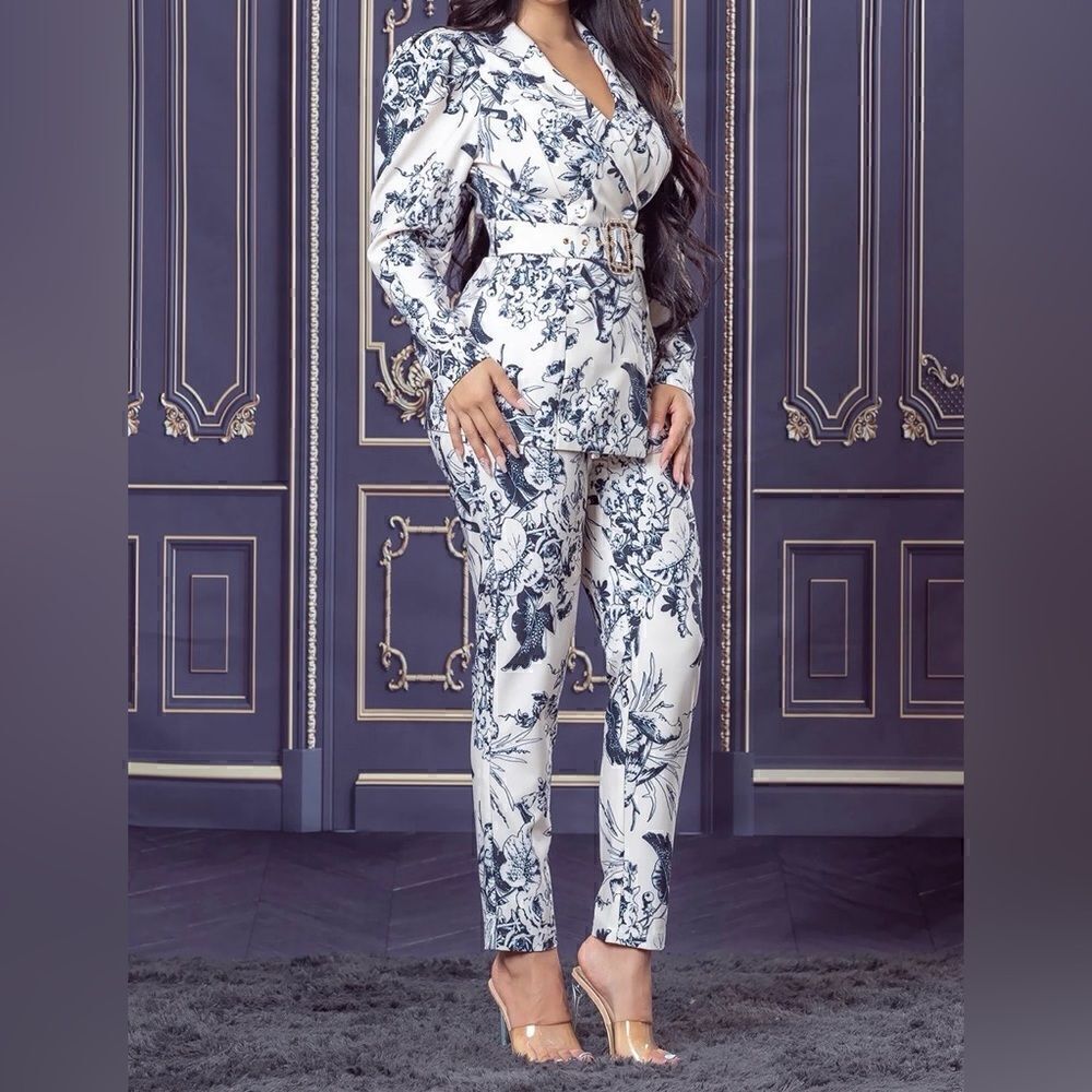 Bird Print Jacket and Cigarette Pants - Picture 9 of 12